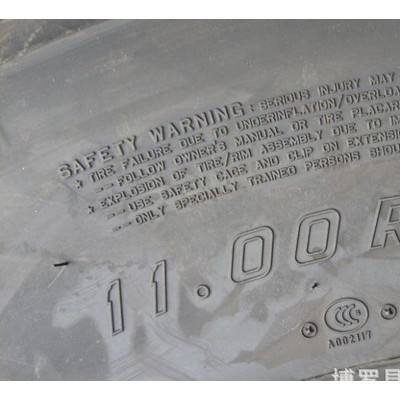 特價耐用全新風馳通全鋼絲載重汽車輪胎1100R20 F600 超耐磨 抗載