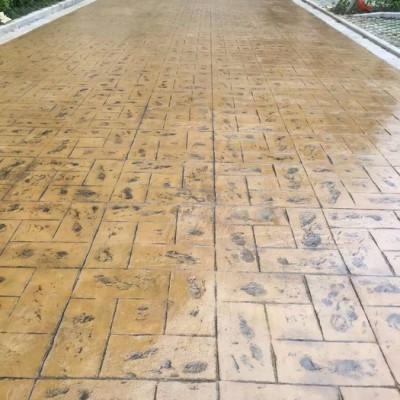上?；甘噬嗷炷翂耗５仄簩Ｓ貌牧瞎?yīng)、橡膠模具可定制模具、仿石仿木仿磚壓花地坪路面材料 彩色水泥壓模路面
