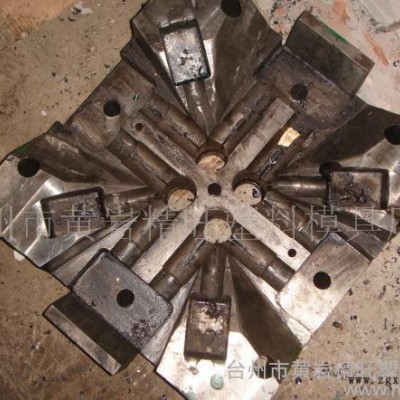 塑料管件模具。管件模具、注塑模具、塑料模具